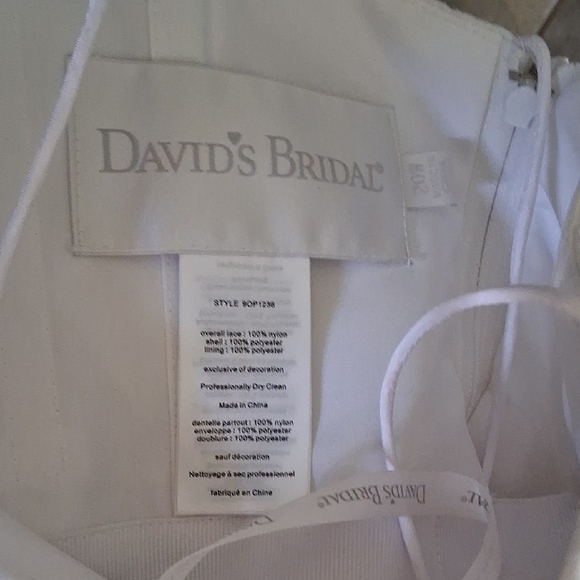 New David's Bridal Ivory Floral One-Shoulder Gown - Picture 4 of 4